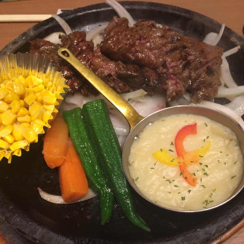 元祖・雨明ステーキ 180g(雨明 （アメアカリ）)