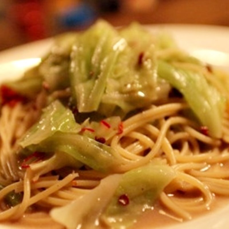 アンチョビとキャベツのパスタ(アフターグロウ)