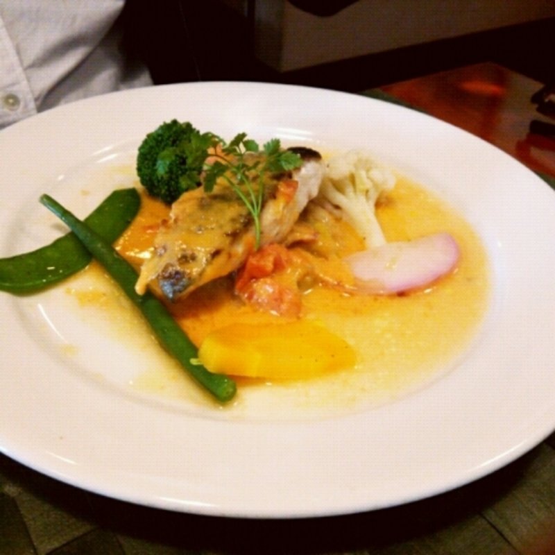 真鯛のポワレ　ソースガスコーニュ(La　CUISINE　FRANCAIS Verveine／ヴェルヴェンヌ　たまプラーザ 　)