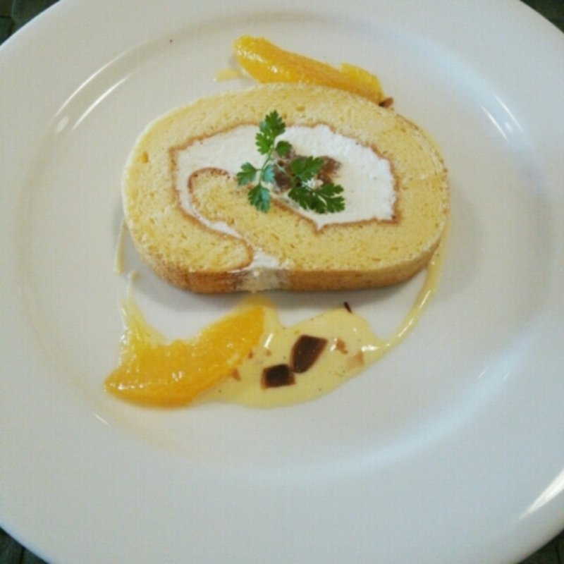 ロールケーキ(La　CUISINE　FRANCAIS Verveine／ヴェルヴェンヌ　たまプラーザ 　)