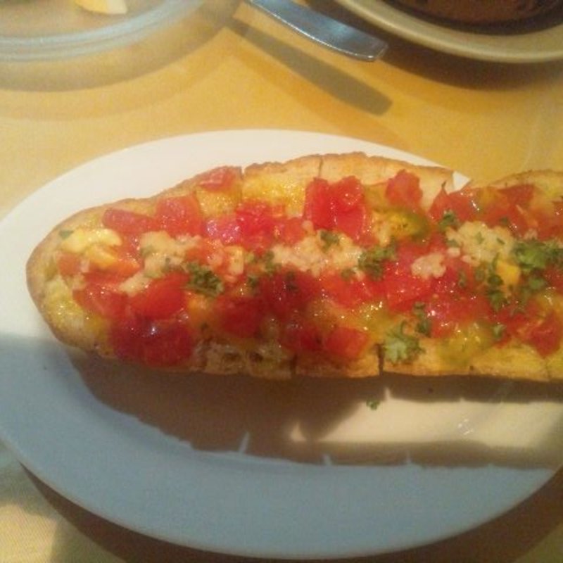 トマトパン(ウン・ベシート)