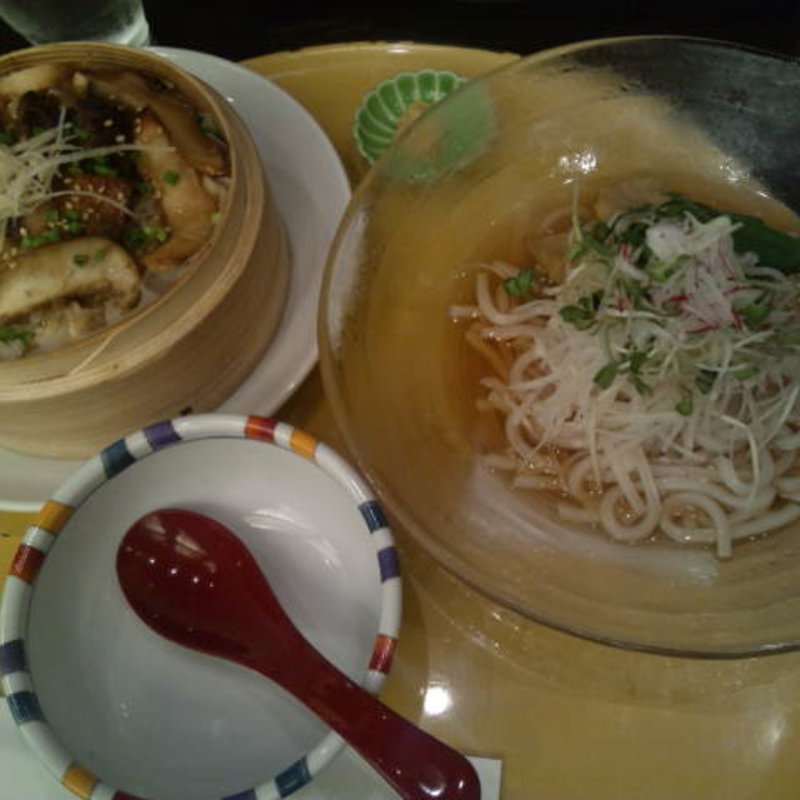 せいろ蒸し御飯とさっぱり香味野菜うどん御膳(さんるーむ 聖蹟桜ヶ丘店)