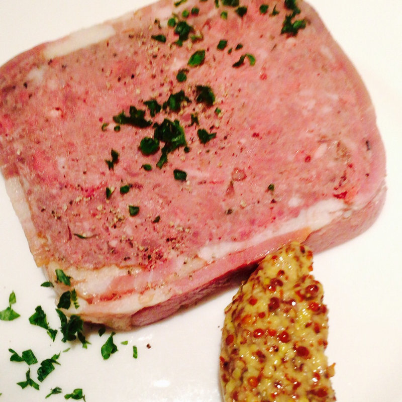 田中肉屋さんのお肉のパテ(角打ワイン 利三郎)