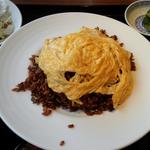 黒チャーハン(中華ジャスミン （jasmine）)