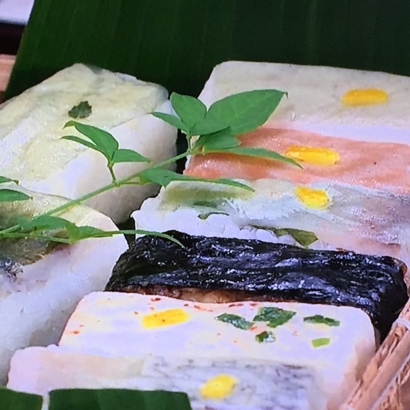 籠ずし(冨貴寿司)