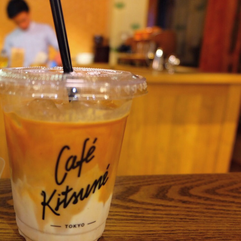 ラテ(Café Kitsuné Aoyama)