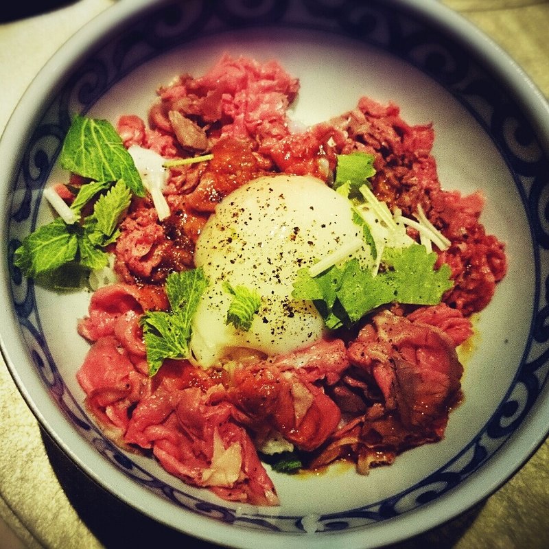 ローストビーフ丼並(HAL YAMASHITA 大手町 Lounge)