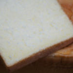セモリナ小麦のお日様食パン