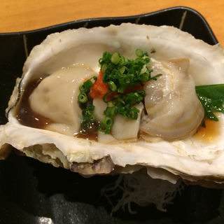 岩牡蠣(板前 鮨 はなれ-ＨＡＮＡＲＥ- 銀座)