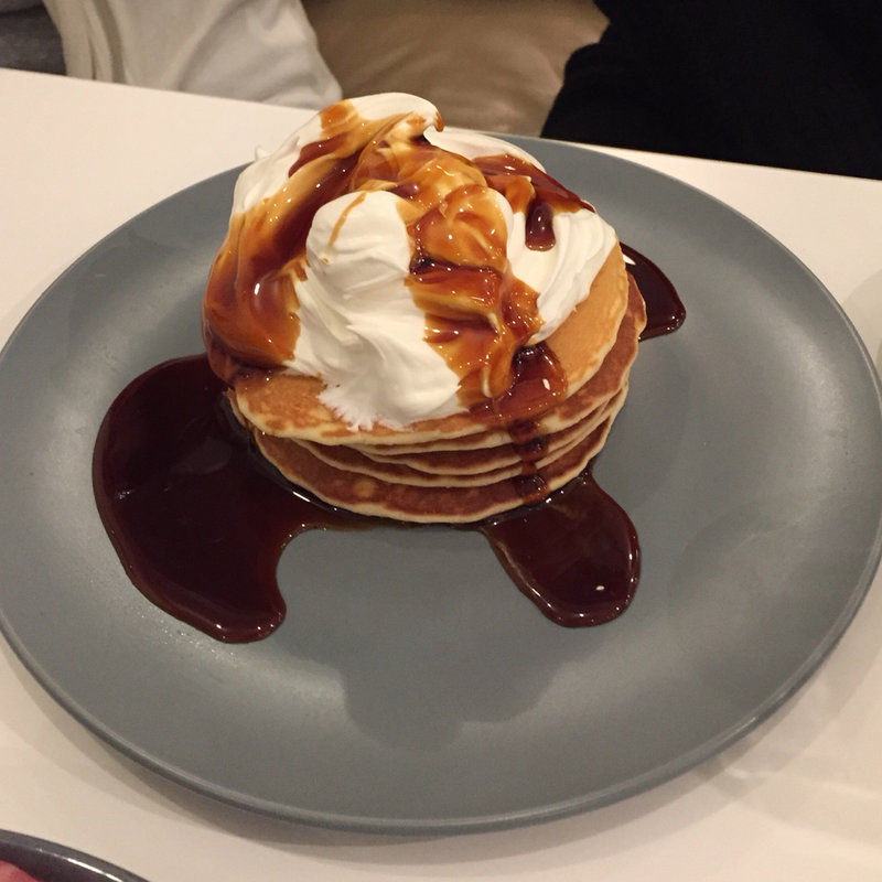 ふわふわほろ苦パンケーキ(RusaRuka東京自由が丘店)