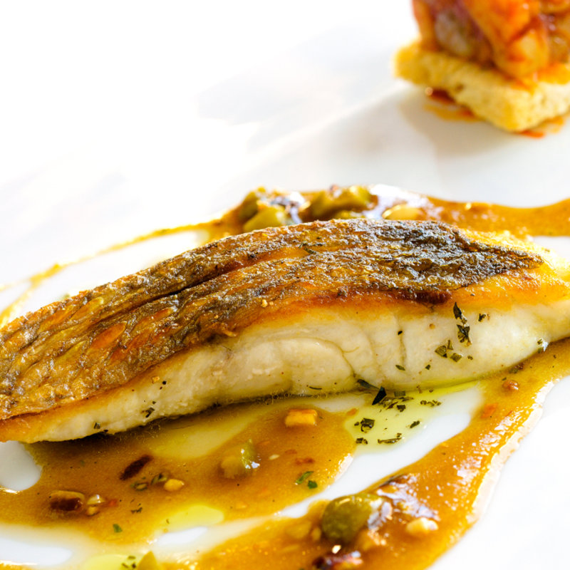 石鯛のソテー(アンティカ オステリア デル ポンテ)