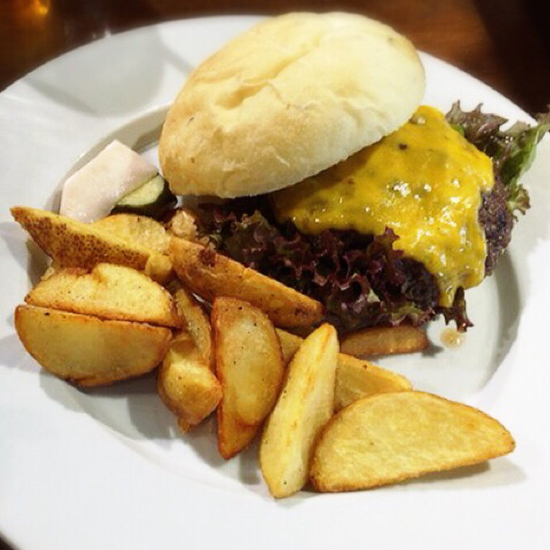 チーズバーガー(DEMODE　R 三宿店 （デモデアール）)