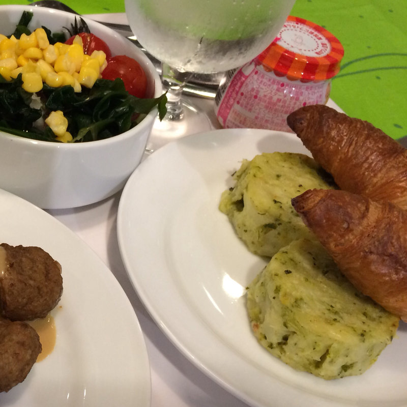 メダリオン(IKEA鶴浜)