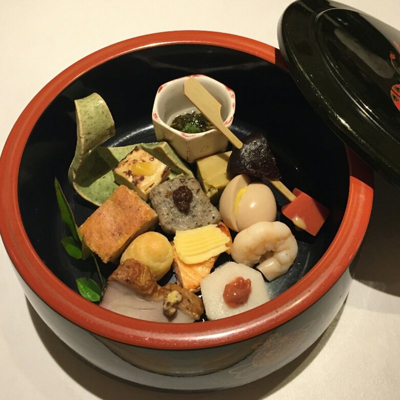 季節のランチコースより～八寸(龍のひげ （りゅうのひげ）)