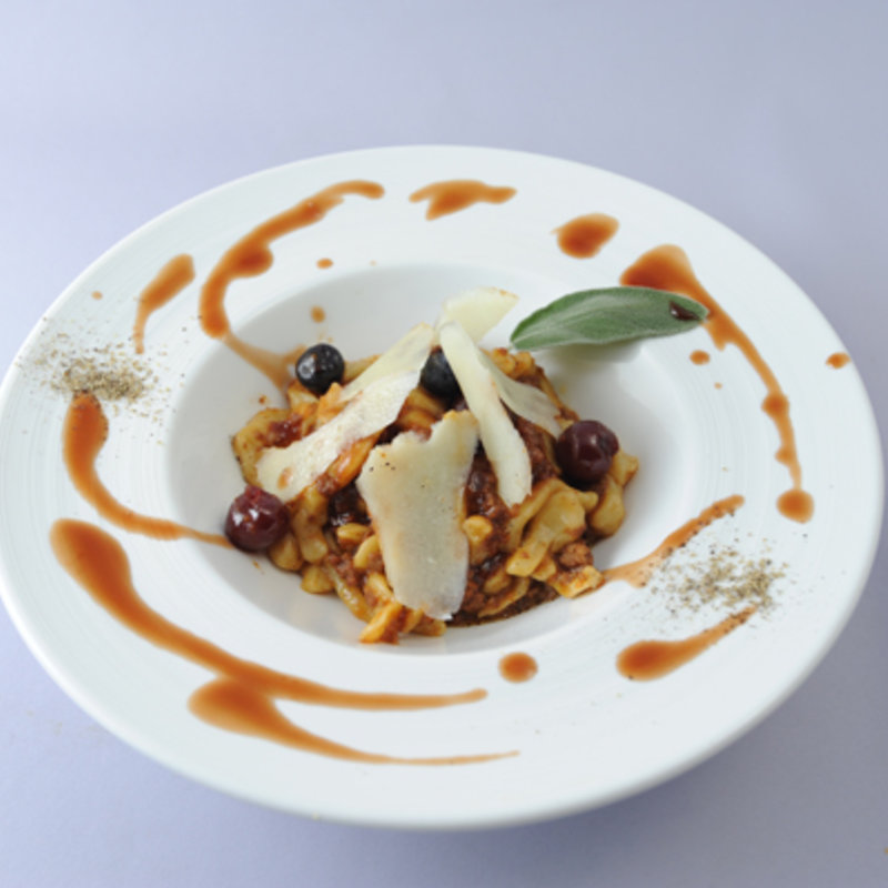 ドイツの伝統パスタ ケーゼシュペッツレ(シュペッツレ カフェ&ワイン 表参道ヒルズ店 （【旧店名】レーゼン ヴァルト）)