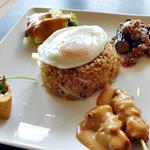 ピリ辛ナシゴレンプレート(GREEN ASIA 六本木ヒルズ店 （グリーン アジア）)