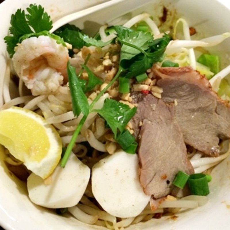 ヘーンセット(バンコク ピーナッツ食堂)