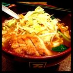 野菜排骨麺 (万世麺店　日比谷シティ店)
