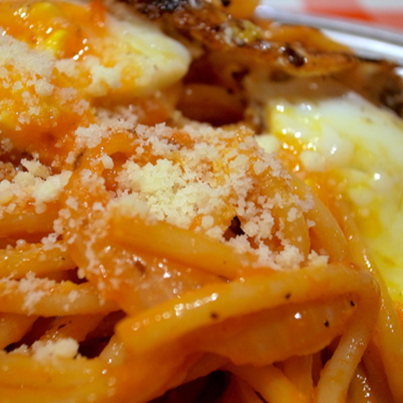 白ナポリタン目玉焼きのせ(スパゲッティーのパンチョ渋谷店)