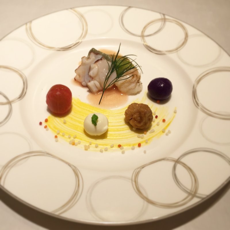 蛸と穴子の酢の物(龍のひげ （りゅうのひげ）)