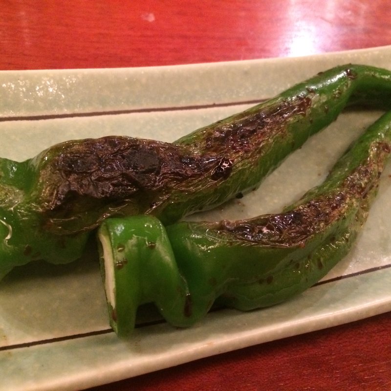 京都産万願寺とうがらしの炭火焼(ホップデュベル)