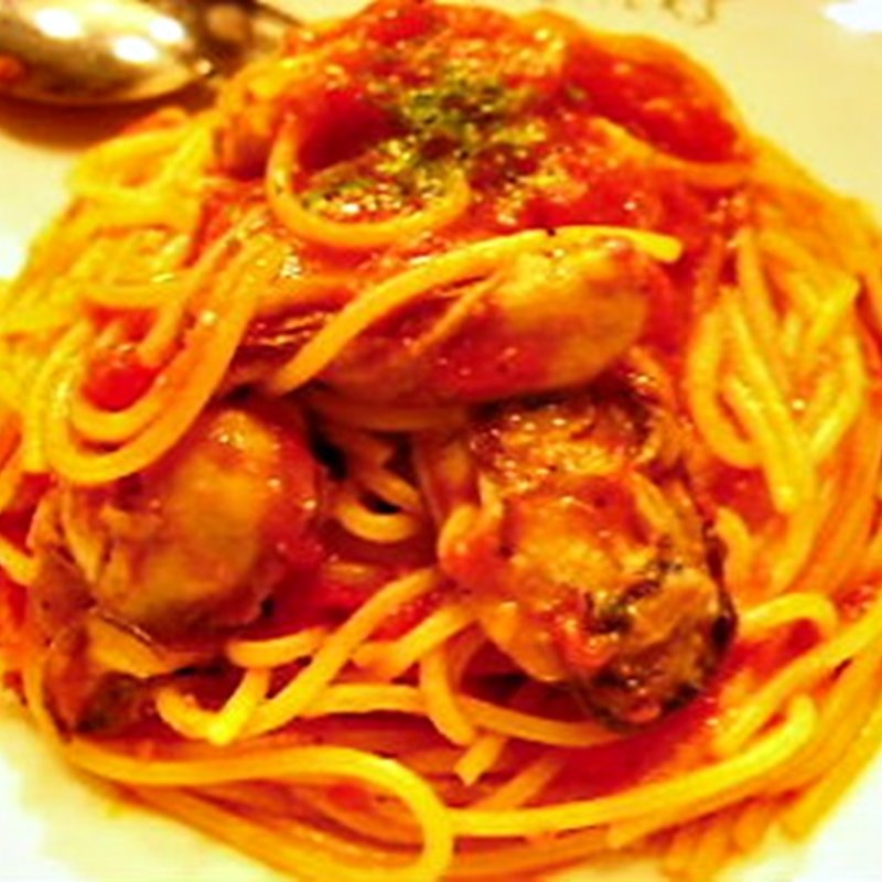 牡蠣のトマトソーススパゲッティ(SHUTTERS 吉祥寺)