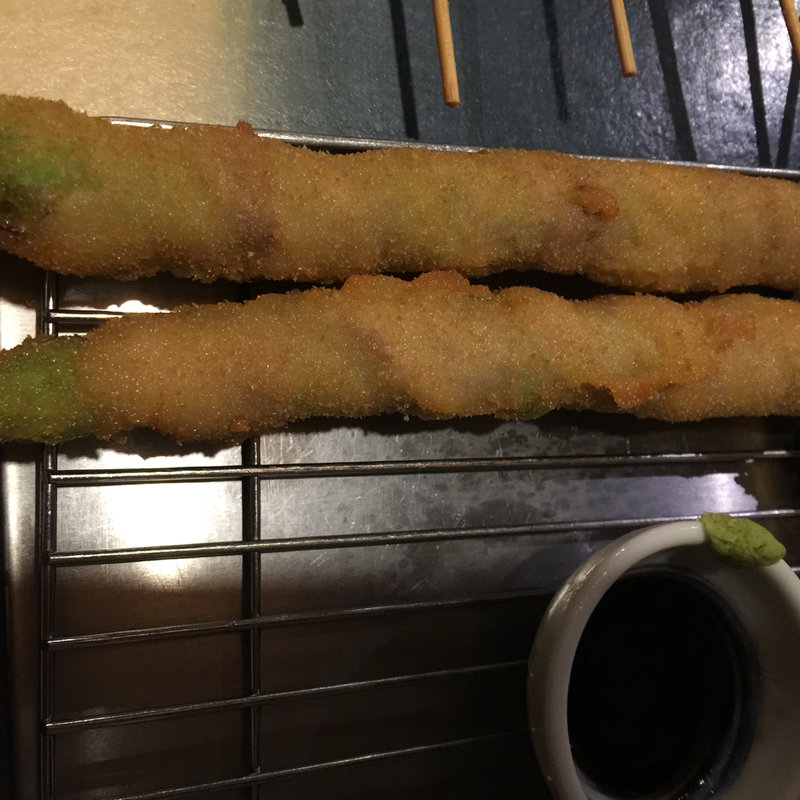 アスパラ肉巻き(串揚げと煮込みの店 ほたる)