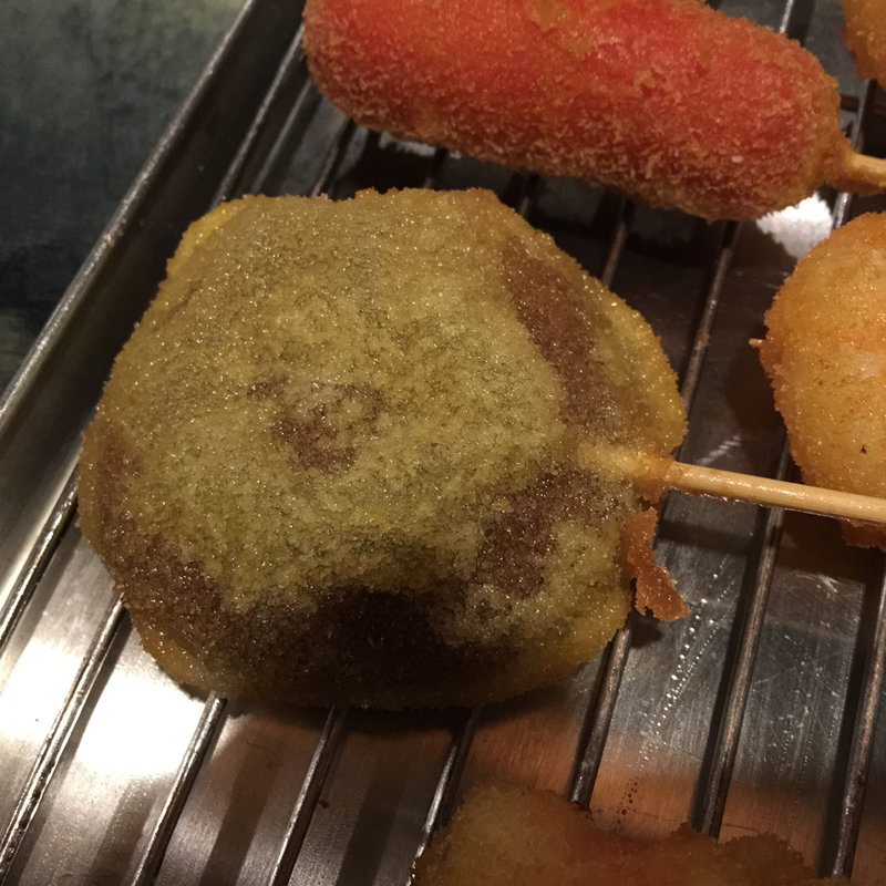 しいたけ肉詰め(串揚げと煮込みの店 ほたる)