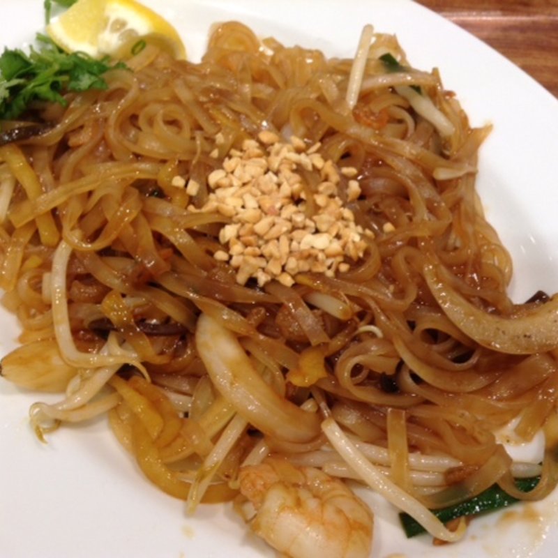 パッタイ(新嘉坡鶏飯 阪急西宮ガーデンズ店)