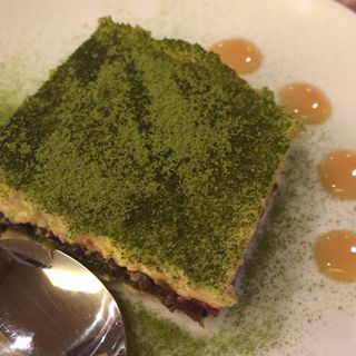 抹茶小豆ティラミス(チャヤマクロビ 日比谷シャンテ店 （CHAYA MACROBI）)