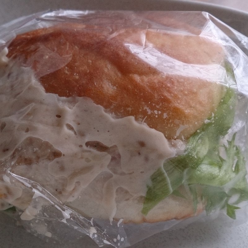 焙煎ゴマチキン(ラ・タヴォラ・ディ・オーヴェルニュ)