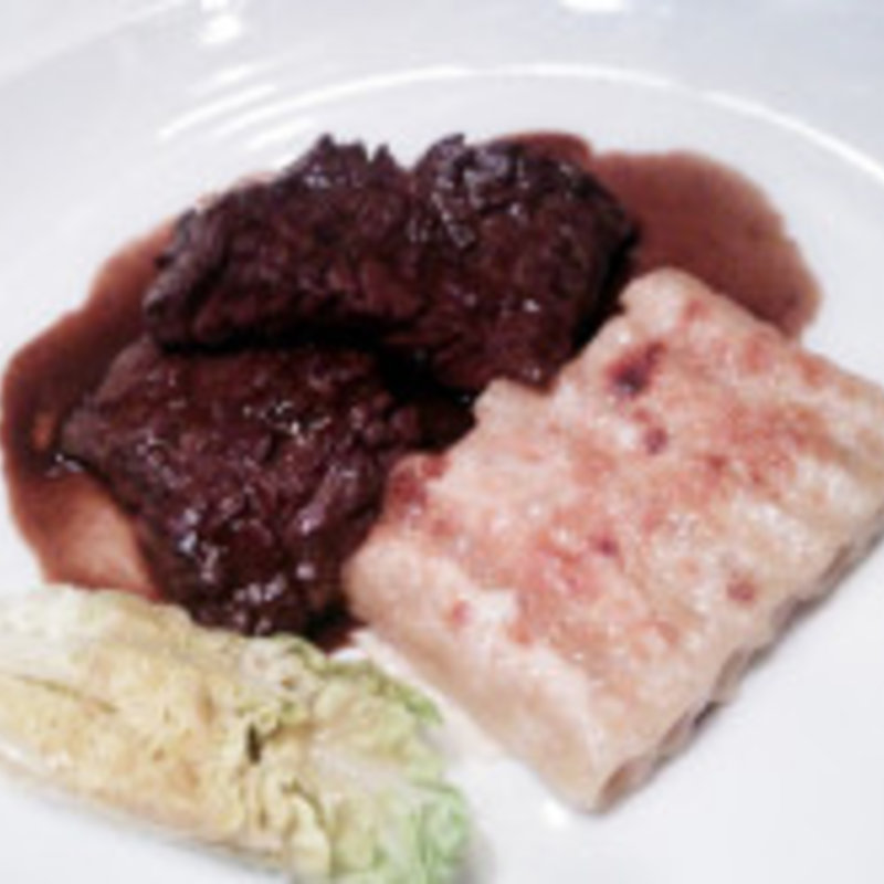 牛バヴェットステーキ　胡椒風味(ブノワ （BENOIT）)