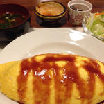 オムライス(欧風料理　もん )