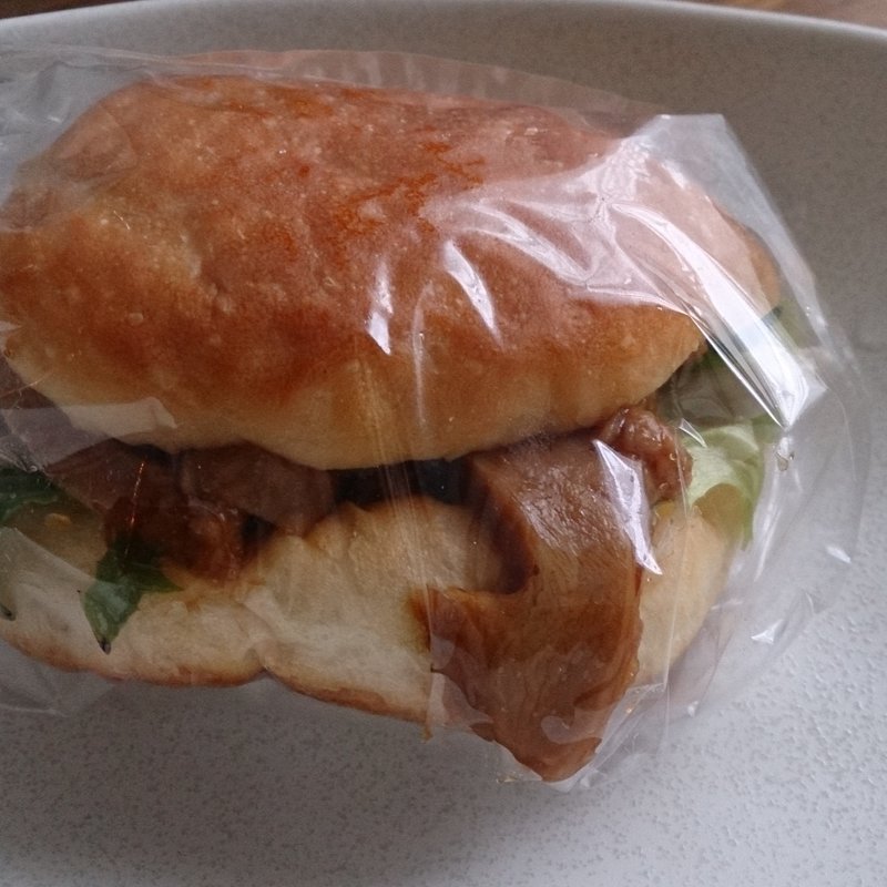 照り焼きチキン(ラ・タヴォラ・ディ・オーヴェルニュ)