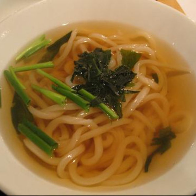 素うどん(うどん酒庵　だしや本店)