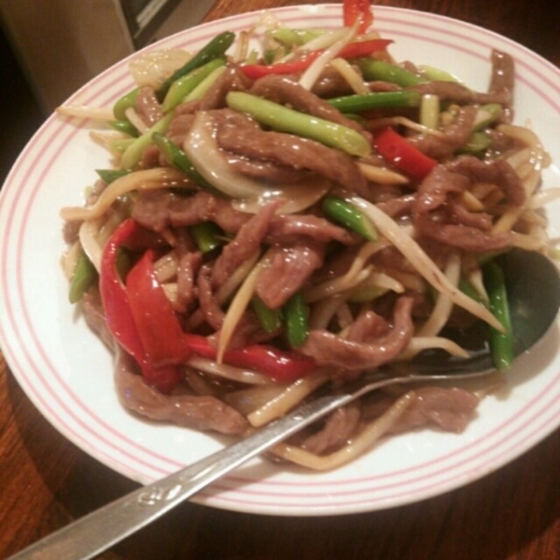 牛肉と筍とピーマン炒め(福楼(フクロウ))