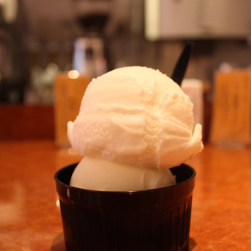 極上ミルク+ヨーグルト(ドルチェ&ポアール )