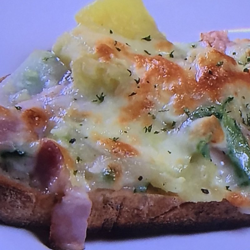 天然酵母のタルティーヌ淡路島たまねぎ(Boulangerie&Cafe 平野パン)