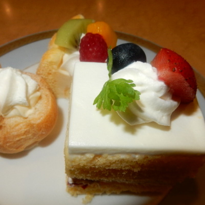 ケーキセット(レストラン 万葉 （まんよう）)