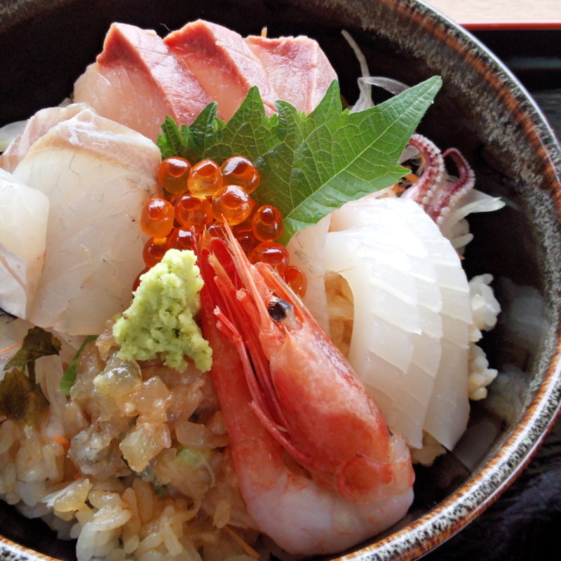 海鮮丼(道の駅てんきてんき丹後 （ミチノエキテンキテンキタンゴ 【旧店名】ら・めーる）)