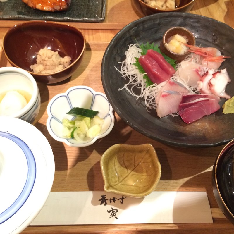 刺身定食(青ゆず 寅 豊洲 (AOYUZU TORA))