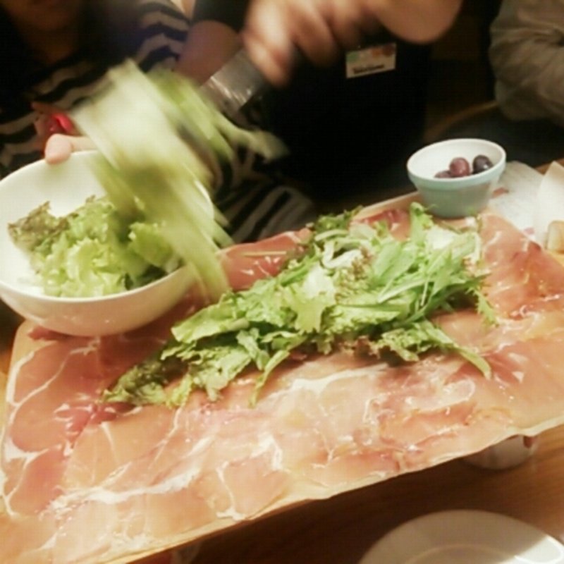 生ハム盛り合わせ(ワインの酒場。ディプント銀座七丁目店)