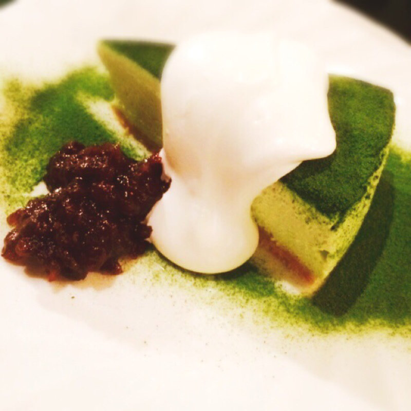 抹茶のレアチーズケーキ(ビオ・オジヤン・カフェ 下北沢店)