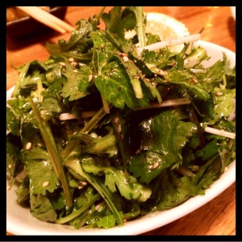 香草サラダ(スタミナ串焼き 仲垣)