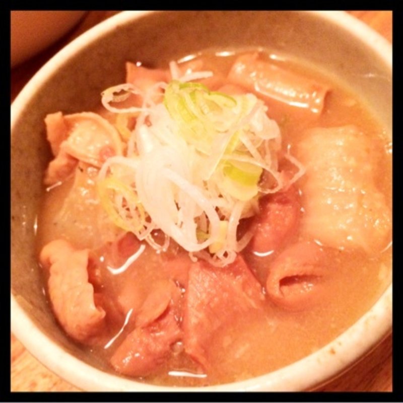 もつ煮込み(スタミナ串焼き 仲垣)