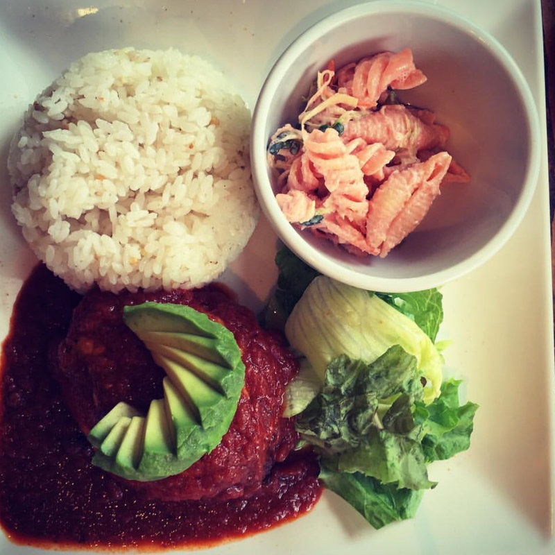 手ごねハンバーグステーキ(ボンダイカフェ)