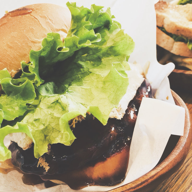 テリヤキバーガーセット(KUA`AINA 東京スカイツリータウン・ソラマチ店)