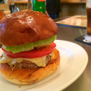 モッツァレラチーズバーガー(No.18 （ナンバージュウハチ）)