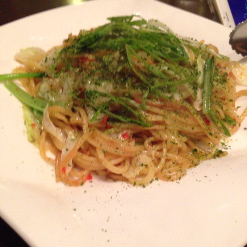 ずわい蟹の塩焼きそば(玄 （くろ）)