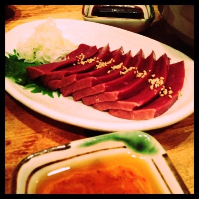 ハツ刺(元祖ホルモン道場 闇市倶楽部 目黒本店)